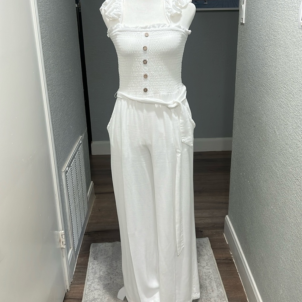 White Sleeveless Jumpsuit